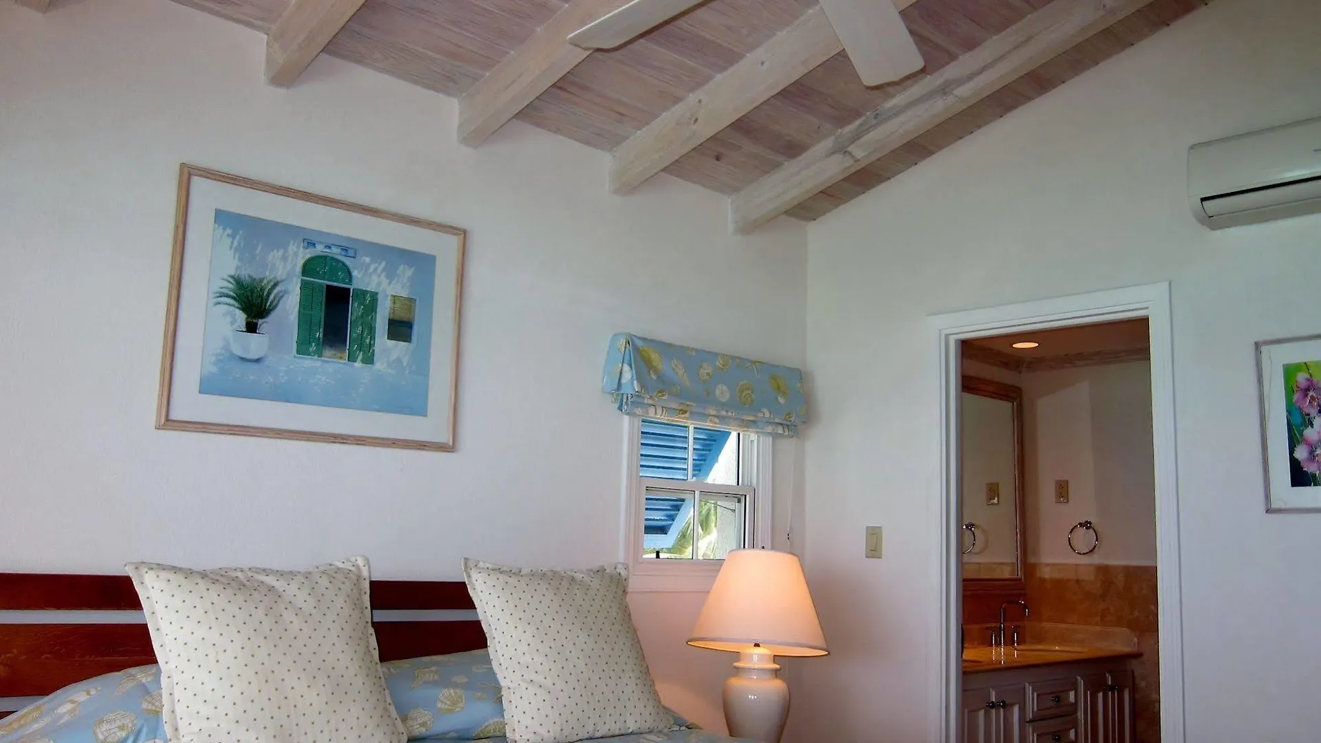 Maxwell Beach Villas Christ Church Apartment