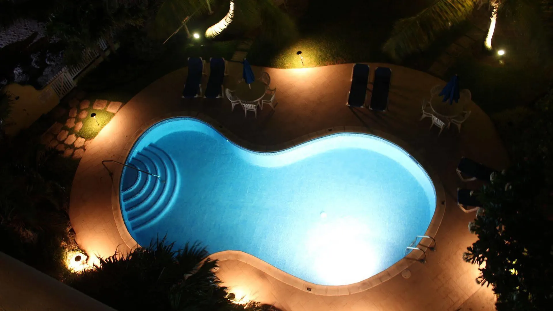 Maxwell Beach Villas Christ Church 0*,  Barbados